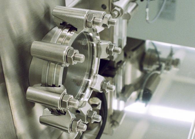 King’s opens new suite of photonics and nanofabrication laboratories