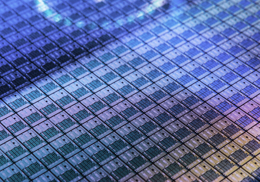 nanomaterials Devices and Applications