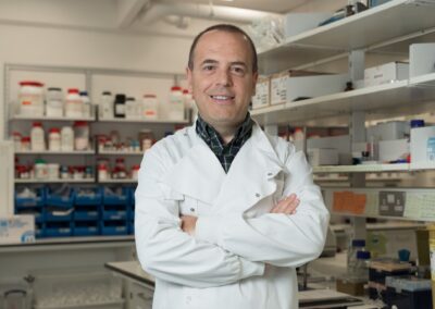 LCN researcher awarded Wellcome Leap funding for targeted antibiotic delivery research